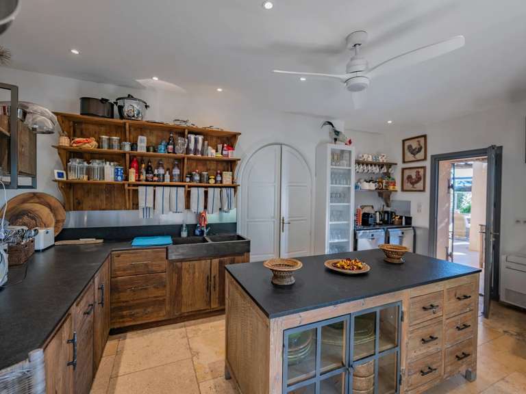 Villa with Sea view Sainte-Maxime - 7 bedrooms - 260m²