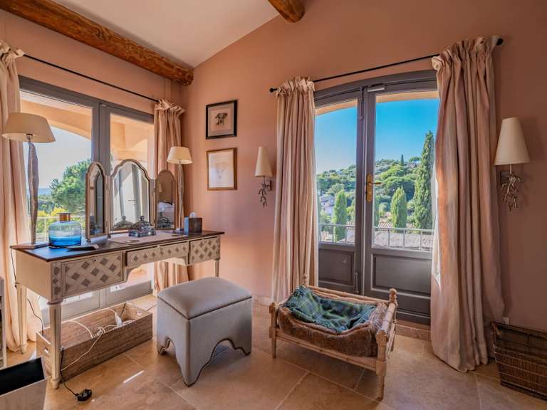 Villa with Sea view Sainte-Maxime - 7 bedrooms - 260m²