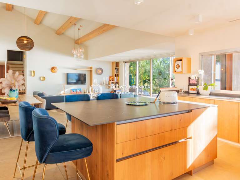 Villa with Sea view Sainte-Maxime - 5 bedrooms - 260m²