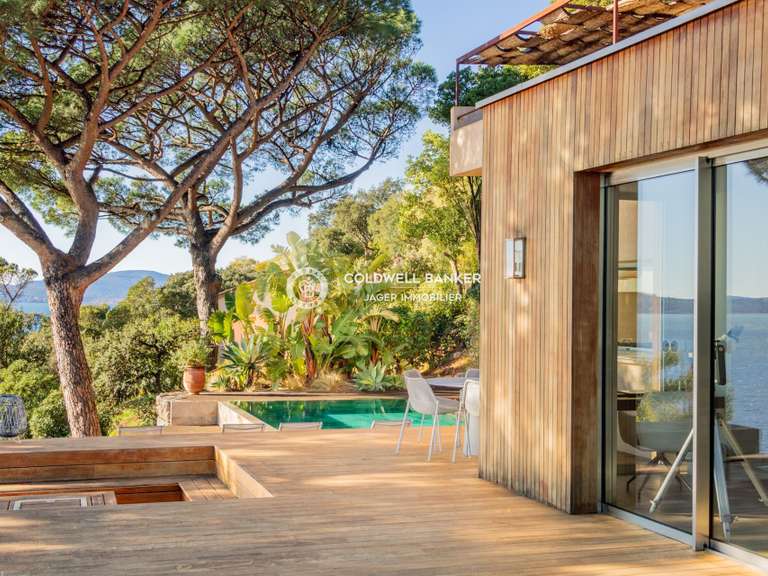 Villa with Sea view Sainte-Maxime - 5 bedrooms - 260m²