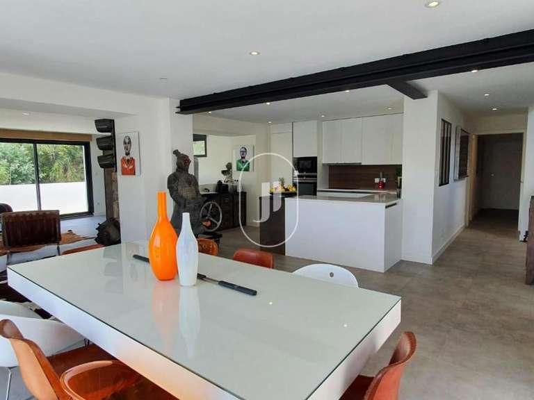 Villa Sainte-Maxime - 6 chambres - 270m²