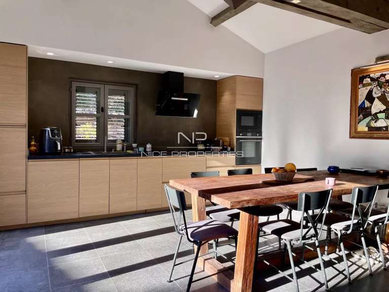 Villa Sainte-Maxime - 6 bedrooms - 292m²