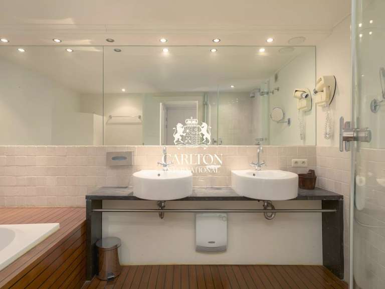 Villa with Sea view Sainte-Maxime - 10 bedrooms - 500m²