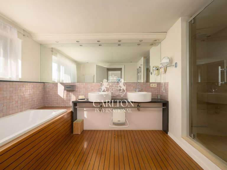 Villa avec Vue sur mer Sainte-Maxime - 10 chambres - 500m²