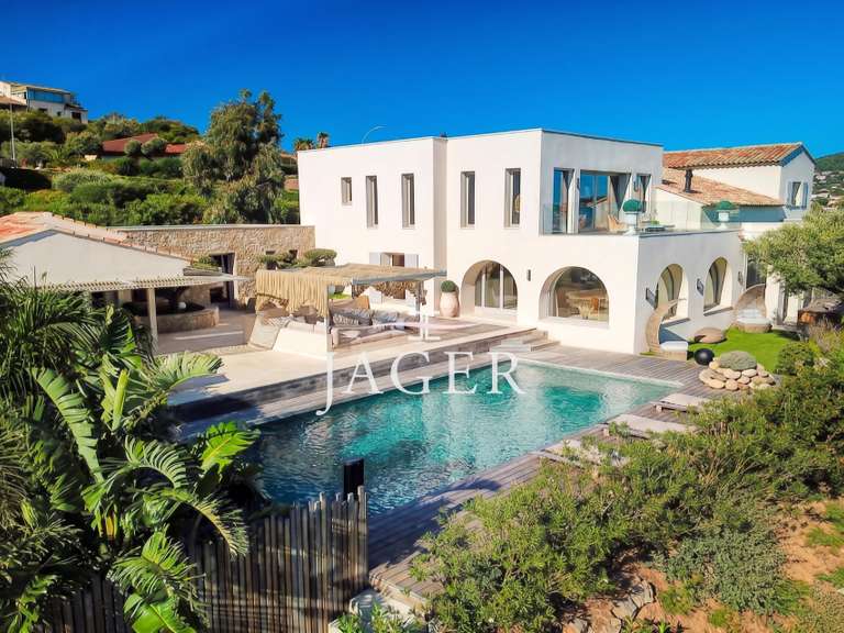 Villa with Sea view Sainte-Maxime - 5 bedrooms - 380m²