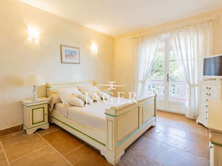 Villa with Sea view Sainte-Maxime - 4 bedrooms - 350m²