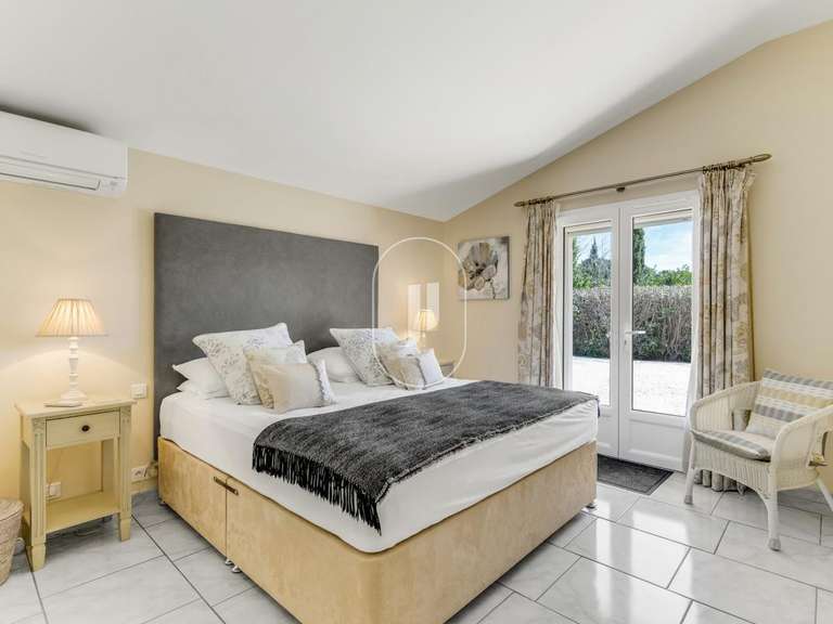 Villa Sainte-Maxime - 5 chambres - 207m²