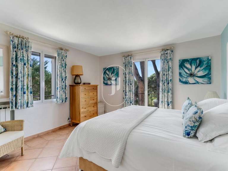 Villa Sainte-Maxime - 5 chambres - 207m²