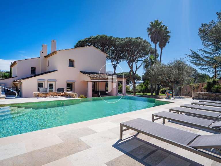 Villa Sainte-Maxime - 5 chambres - 207m²