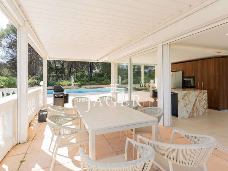 Villa with Sea view Sainte-Maxime - 7 bedrooms - 378m²