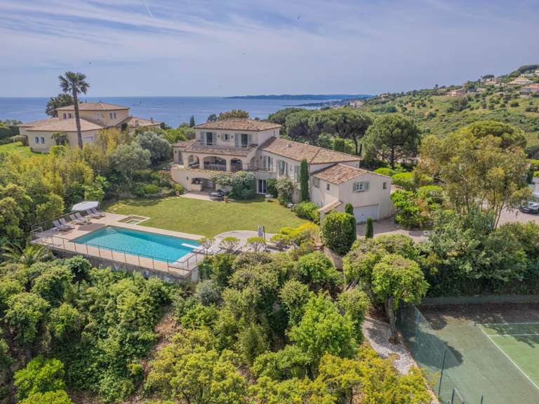 Villa Sainte-Maxime - 7 bedrooms - 310m²