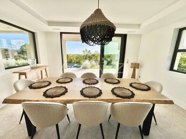 Villa with Sea view Sainte-Maxime - 4 bedrooms - 370m²