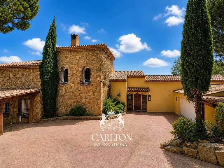 Villa with Sea view Sainte-Maxime - 6 bedrooms - 500m²