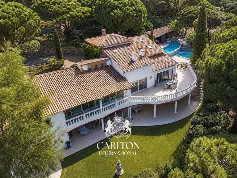 Villa with Sea view Sainte-Maxime - 6 bedrooms - 500m²