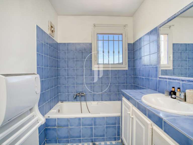 Villa Sainte-Maxime - 5 chambres - 156m²