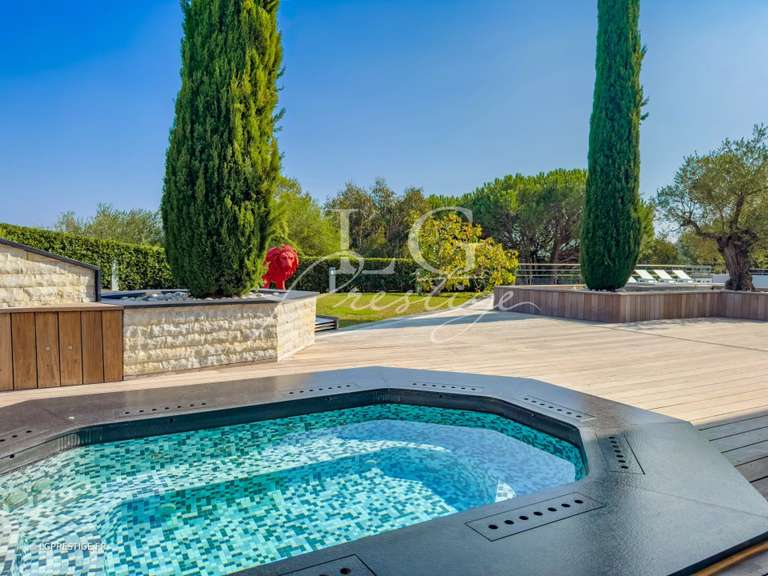 Villa Sainte-Maxime - 6 chambres - 583m²