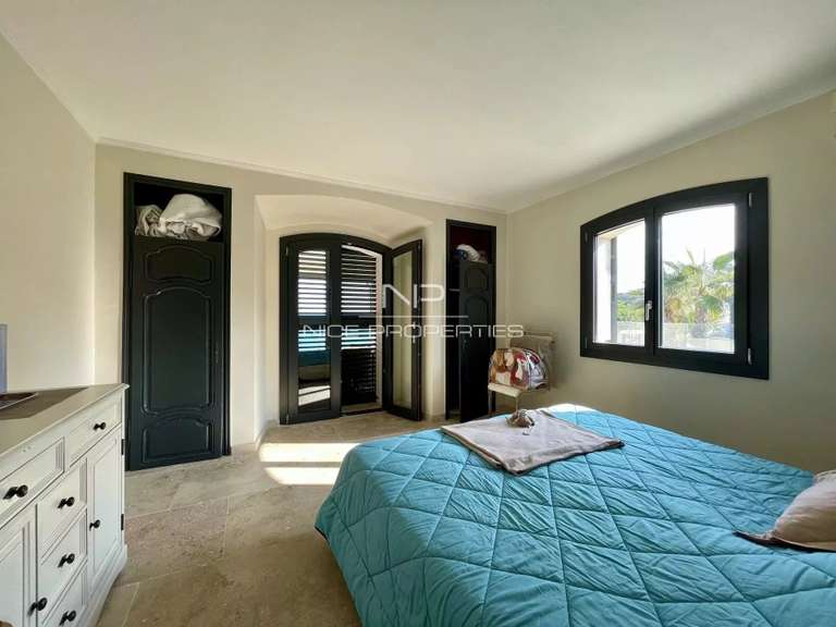 Villa with Sea view Sainte-Maxime - 5 bedrooms - 200m²