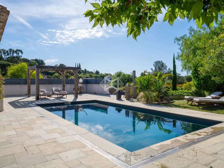 Villa Sainte-Maxime - 7 chambres - 286m²