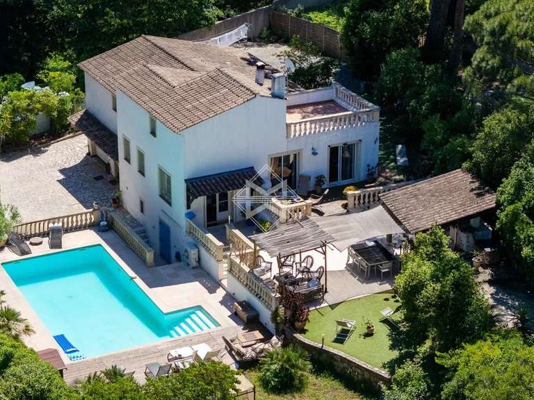 Villa Sainte-Maxime - 4 chambres - 206m²