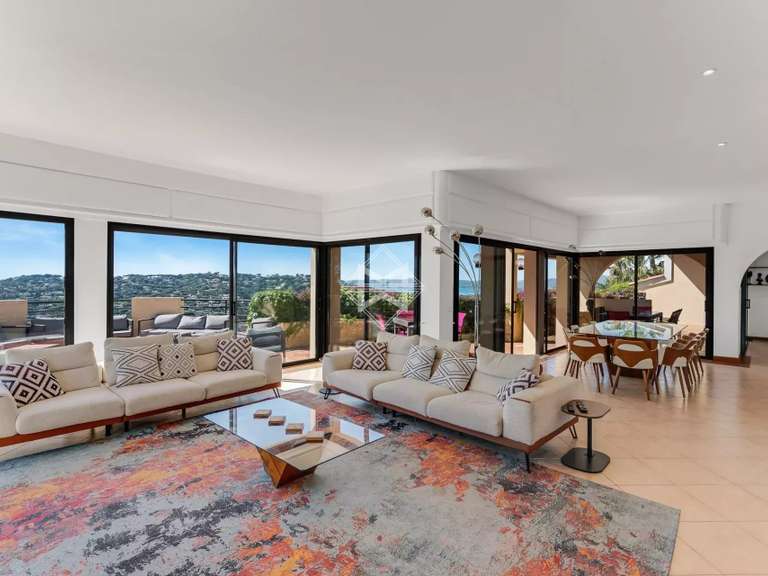 Villa Sainte-Maxime - 6 chambres - 249m²