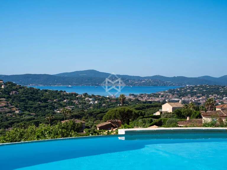 Villa Sainte-Maxime - 6 chambres - 249m²