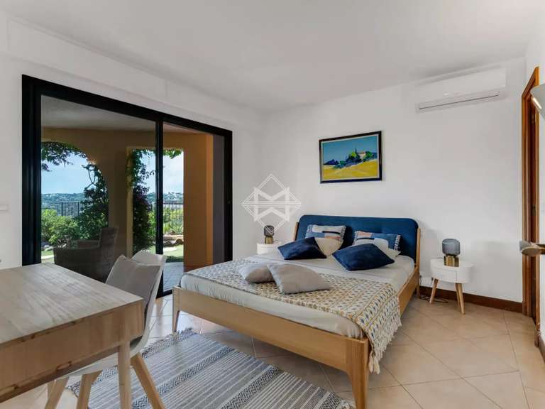 Villa Sainte-Maxime - 6 chambres - 249m²