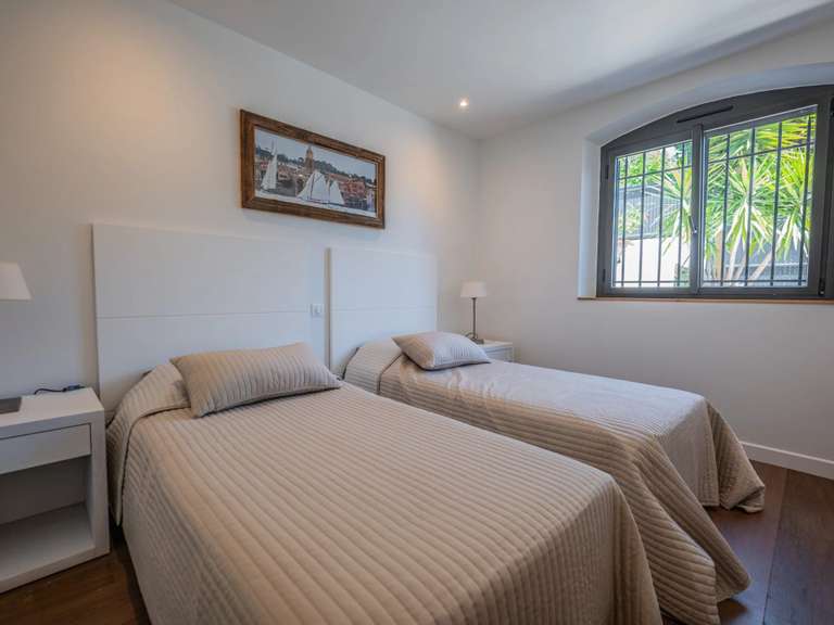 Villa with Sea view Sainte-Maxime - 5 bedrooms - 240m²