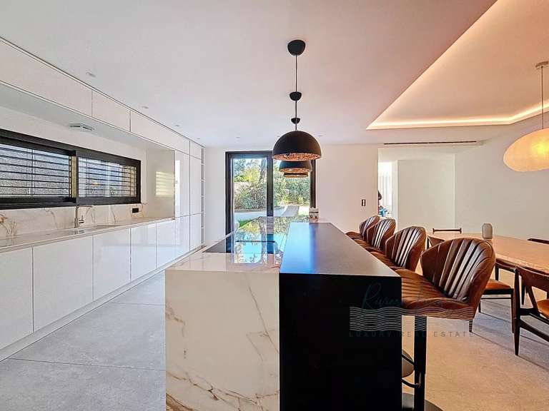 Villa avec Vue sur mer Sainte-Maxime - 4 chambres - 300m²