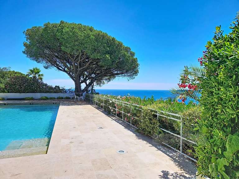 Villa with Sea view Sainte-Maxime - 7 bedrooms - 770m²