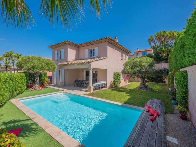 Villa Sainte-Maxime - 3 bedrooms - 125m²