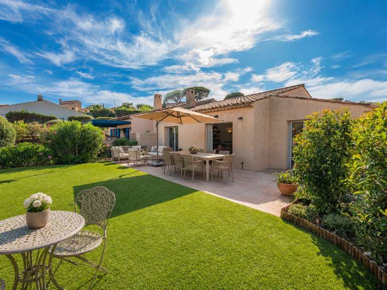 Villa Sainte-Maxime - 4 bedrooms - 190m²