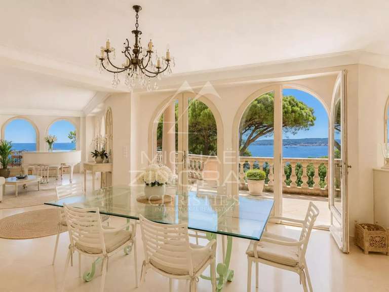 Villa Sainte-Maxime - 6 chambres - 310m²