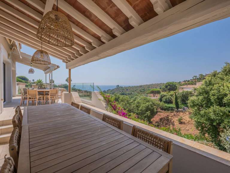 Villa with Sea view Sainte-Maxime - 6 bedrooms - 216m²