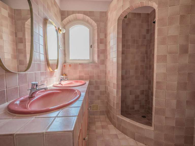 Villa with Sea view Sainte-Maxime - 6 bedrooms - 216m²