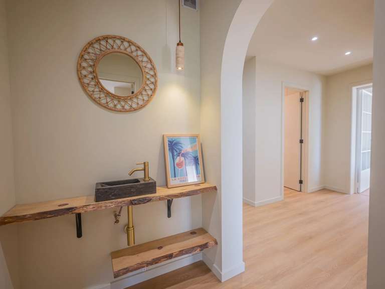 Villa with Sea view Sainte-Maxime - 6 bedrooms - 216m²