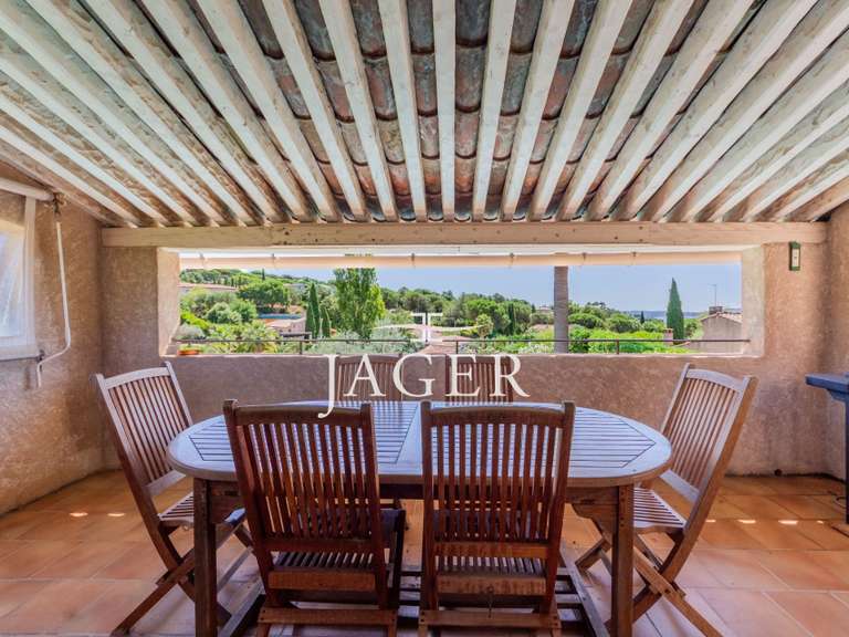 Villa avec Vue sur mer Sainte-Maxime - 5 chambres - 166m²