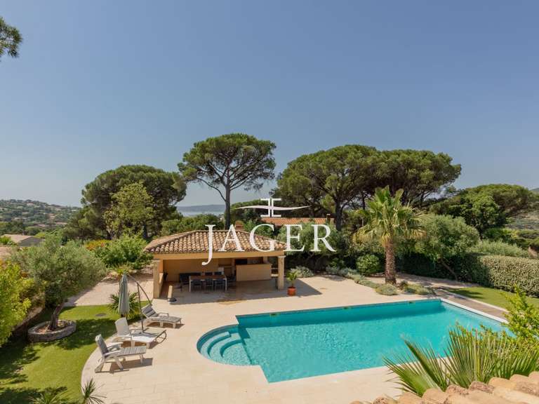 Villa Sainte-Maxime - 5 bedrooms - 437m²