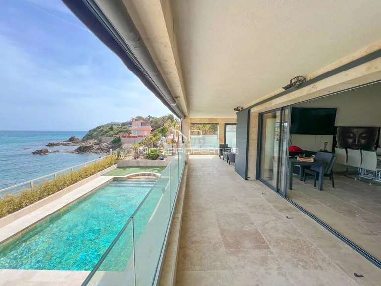 Villa avec Vue sur mer Sainte-Maxime - 5 chambres - 200m²