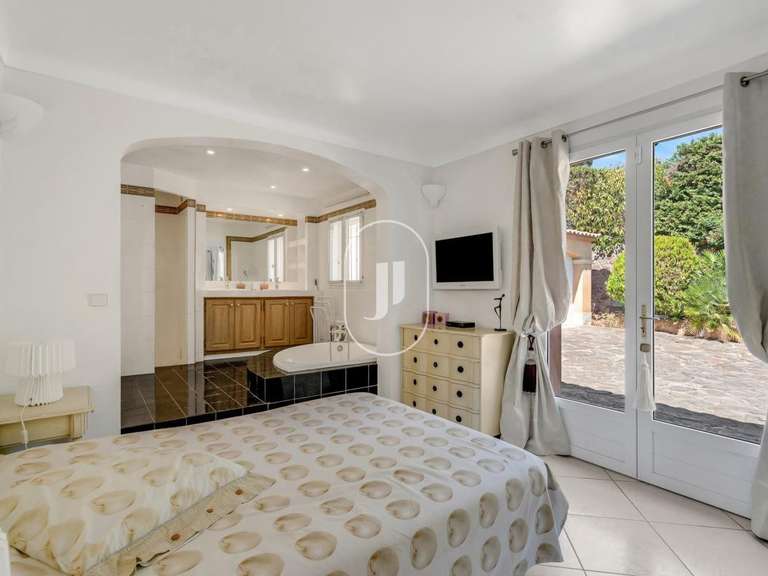 Villa Sainte-Maxime - 4 chambres - 176m²