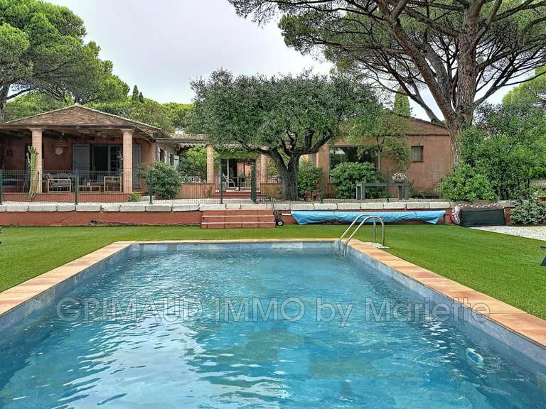 Villa Sainte-Maxime - 7 chambres - 295m²