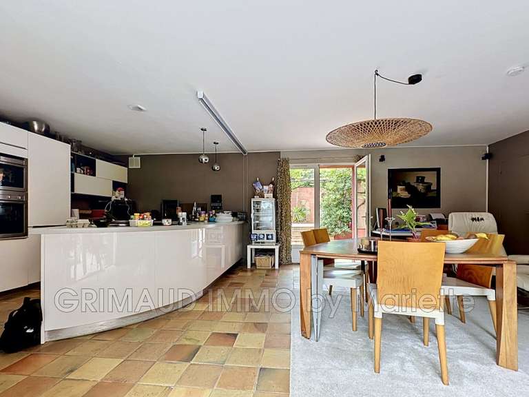 Villa Sainte-Maxime - 7 chambres - 295m²