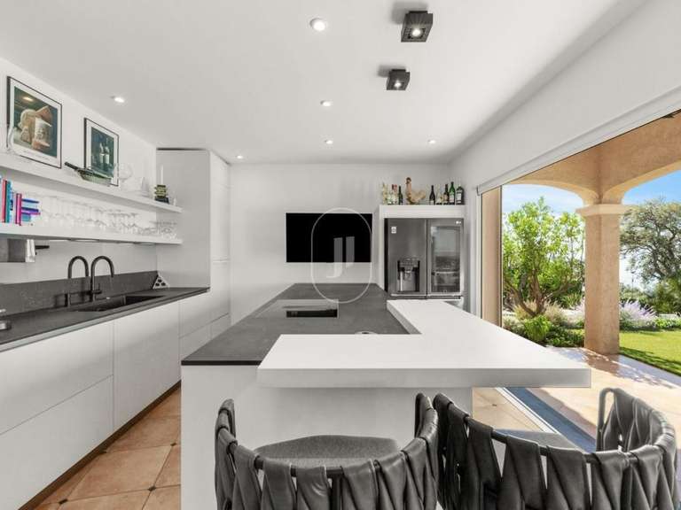 Villa avec Vue sur mer Sainte-Maxime - 5 chambres - 216m²