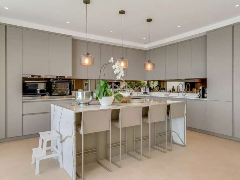 Villa avec Vue sur mer Sainte-Maxime - 5 chambres - 362m²