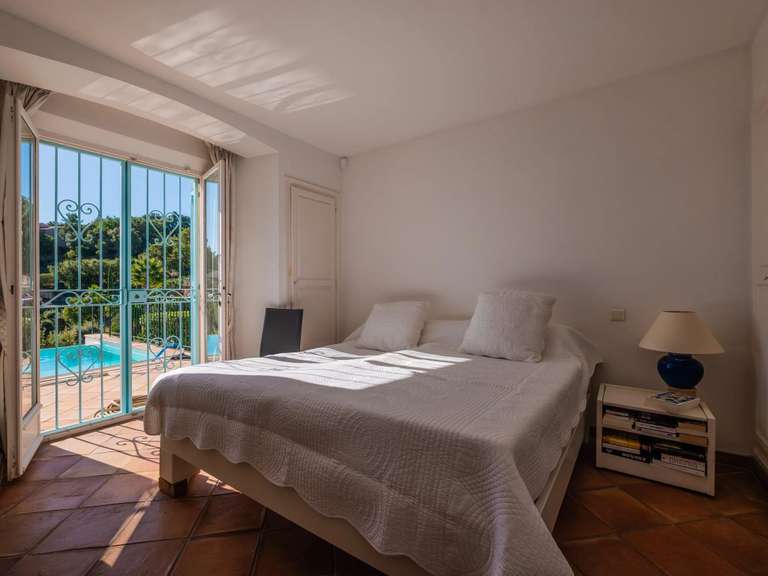 Villa with Sea view Sainte-Maxime - 4 bedrooms - 150m²