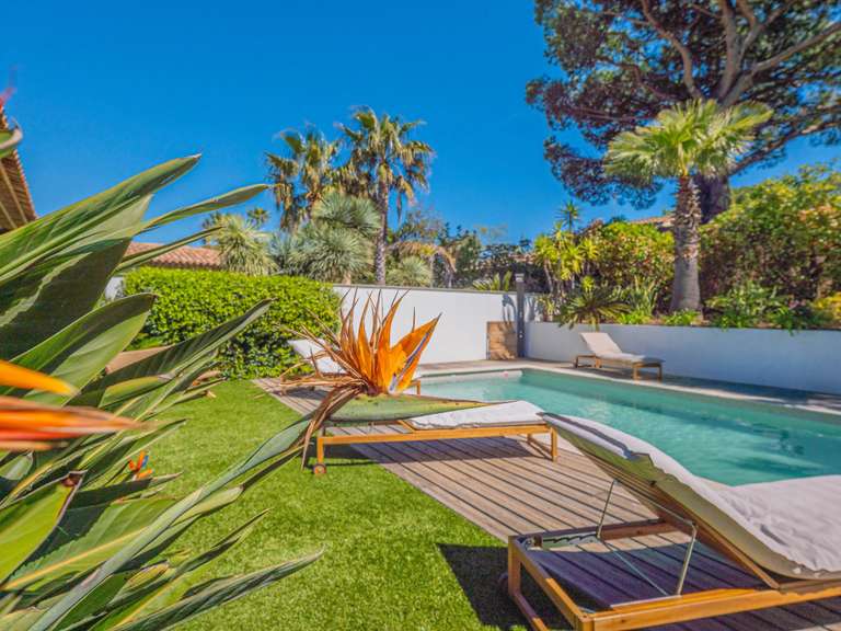 Villa Sainte-Maxime - 5 bedrooms - 166m²