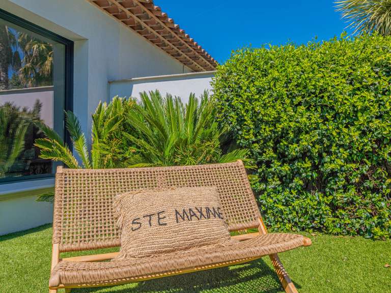 Villa Sainte-Maxime - 5 bedrooms - 166m²