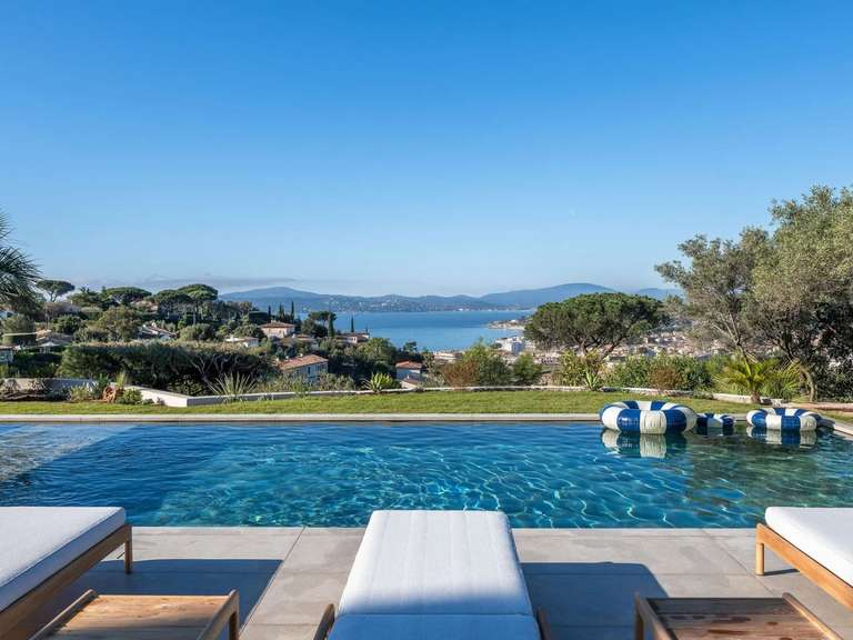 Villa with Sea view Sainte-Maxime - 4 bedrooms - 248m²