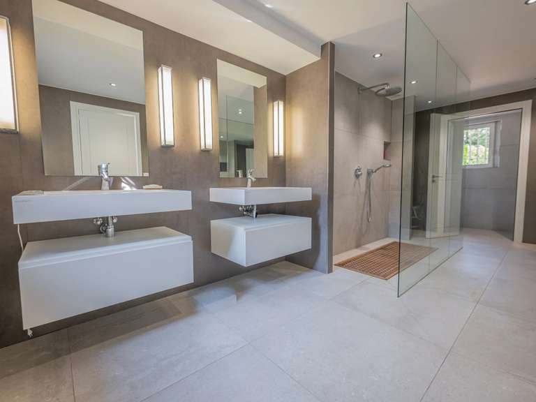 Villa Sainte-Maxime - 4 chambres - 213m²