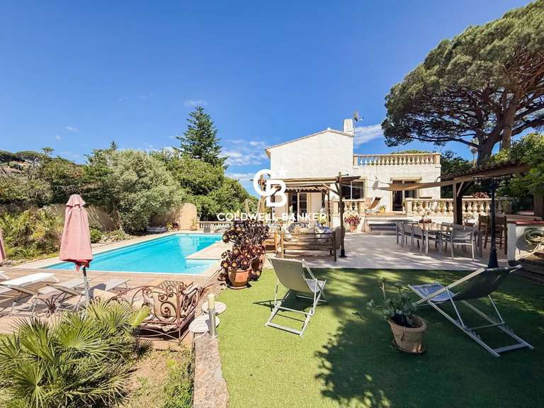Villa Sainte-Maxime - 4 chambres - 206m²