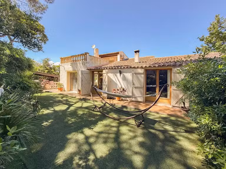 Villa Sainte-Maxime - 4 chambres - 206m²